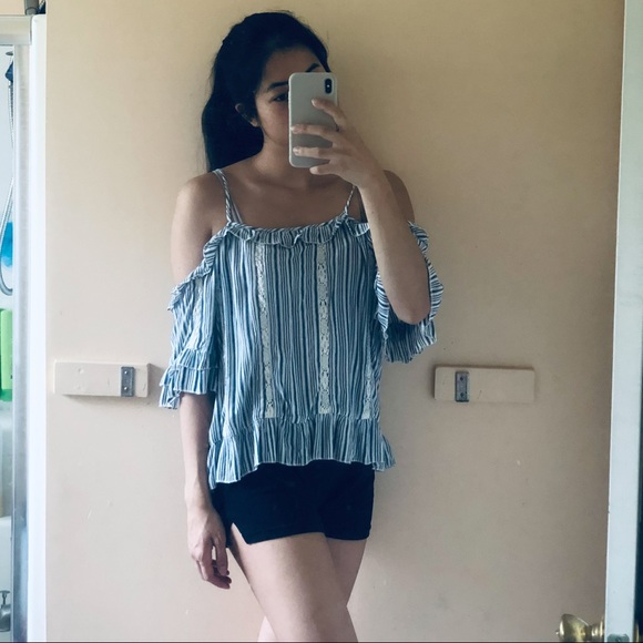 off the shoulder striped ruffle lace top - Picture 3 of 4